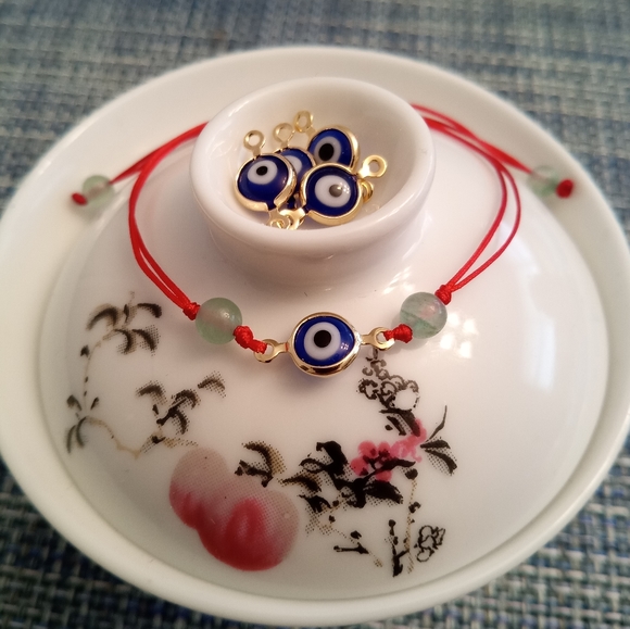 18K Yellow GoldFilled Evil Eye Red String Bracelet - Picture 4 of 7